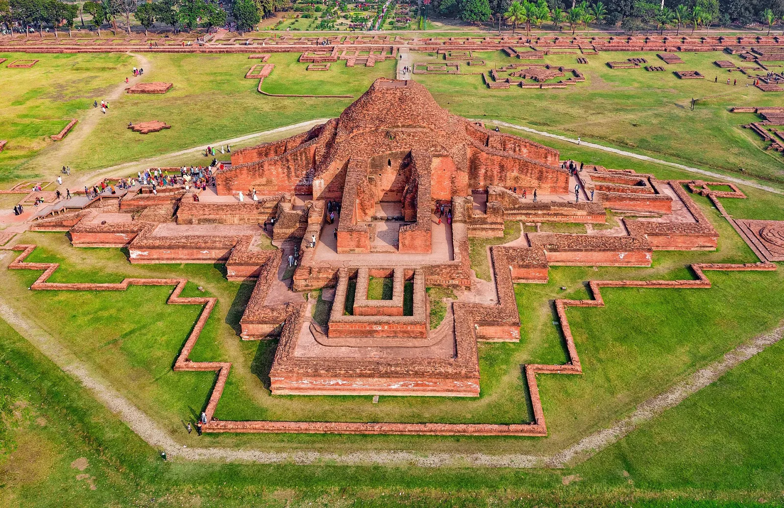 পাহাড়পুর বৌদ্ধবিহার (সোমপুর মহাবিহার)