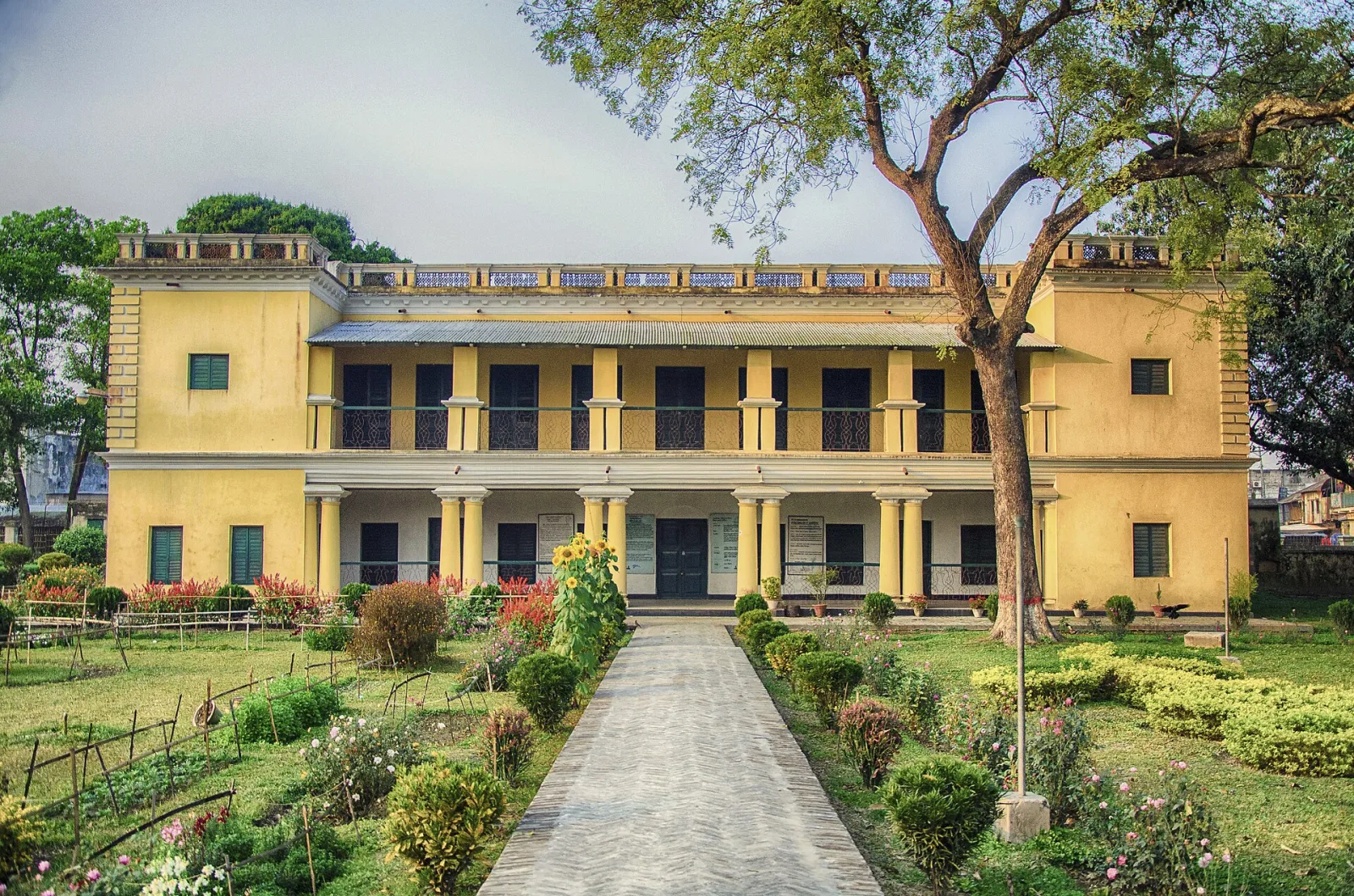 শাহজাদপুর রবীন্দ্র কাছারিবাড়ি